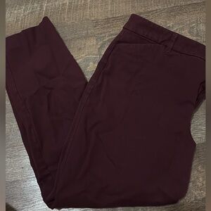 Old Navy Women's Burgundy Skinny Pants